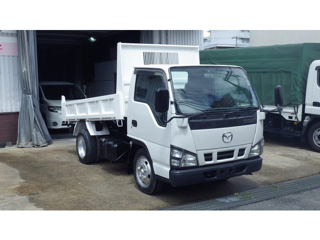 中古車 マツダ タイタン 低床3tダンプ スムーサー5速 3 の中古車詳細 193 956km ホワイト 兵庫県 137 3万円 中古車 情報 中古車検索なら 車選びドットコム 車選び Com