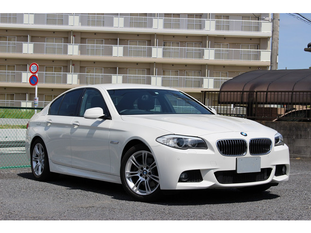 中古車 Bmw 523d 523d ブルーパフォーマンス Mスポーツ パッケージ 禁煙車 ディーゼルターボ エコカー減税 の中古車詳細 43 900km アルピンホワイト 東京都 160万円 中古車情報 中古車検索なら 車選びドットコム 車選び Com