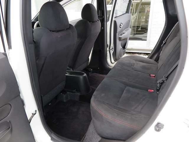 中古車 日産 ノート 1 6 Nismo S 純正5速mt ニスモクイックシフト の中古車詳細 32 260km ブリリアントホワイトパール 埼玉県 178万円 中古車情報 中古車検索なら 車選びドットコム 車選び Com
