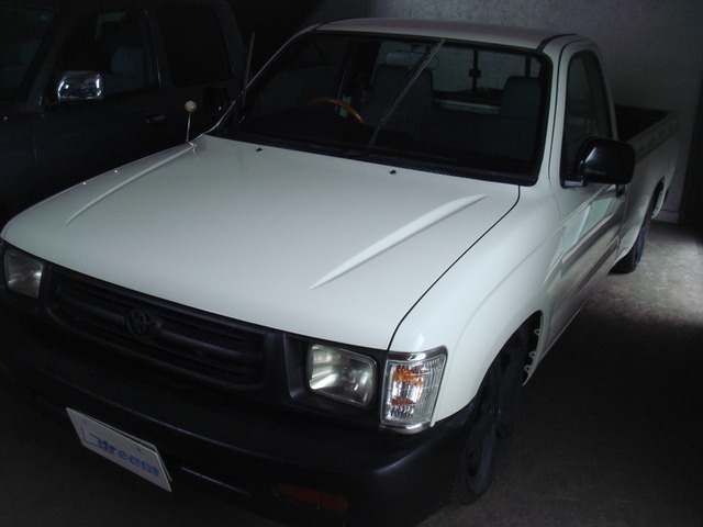 中古車 トヨタ ハイラックス 2 0 Dx ローリーフcノッチ公認4ナンバー登録車両 の中古車詳細 162 139km ホワイト 茨城県 138万円 中古車情報 中古車検索なら 車選びドットコム 車選び Com