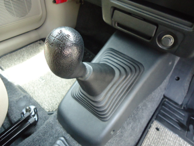 中古車 三菱 パジェロミニ Xr 4wd 4wd 5速mt ワンオーナー の中古車詳細 24 745km シルバー 大阪府 Sold Out 中古車情報 中古車検索なら 車選びドットコム 車選び Com