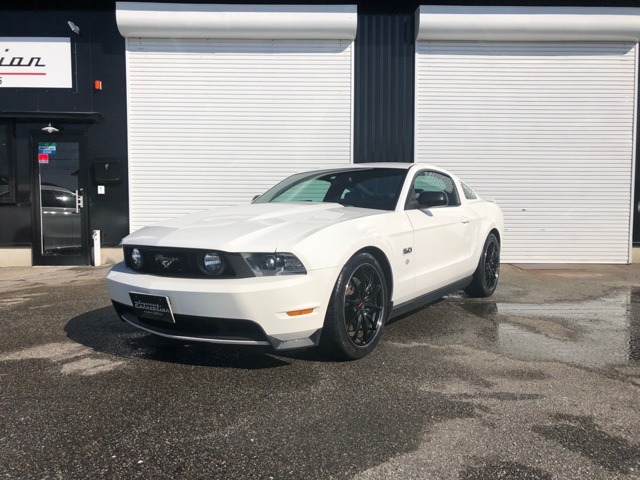 中古車情報 フォード マスタング V8 Gt クーペ プレミアム 修復歴無し の中古車詳細 走行距離 7 8万km カラー 白 販売地域 富山県黒部市 中古車を探すなら Carme カーミー 中古車