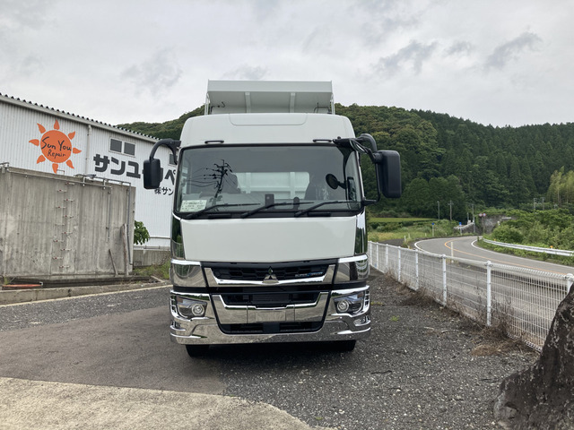 中古車 三菱ふそう スーパーグレート ダンプ 三菱大型ダンプ未使用メッキ付ハイルーフ の中古車詳細 230km ホワイト 佐賀県 1 419万円 中古車情報 中古車検索なら 車選びドットコム 車選び Com