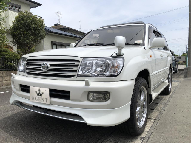 中古車 トヨタ ランドクルーザー100 VXリミテッドG サンルーフ 本革