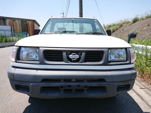 中古車 日産 ダットサンピックアップ 1 6 Dx ディーゼル車 の中古車詳細 527 000km 白 三重県 44万円 中古車情報 中古 車検索なら 車選びドットコム 車選び Com