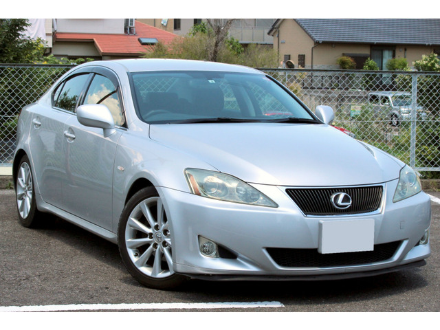 一般のドライバーに聞いた レクサス Isの口コミ 評価 評判 まとめ