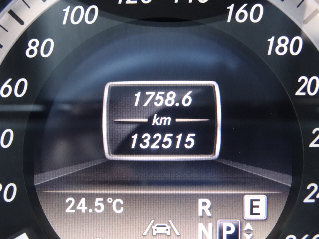 中古車 メルセデス ベンツ 50ワゴン ブルーエフィシェンシー アバンギャルド フル装備 美車 人気のavg の中古車詳細 132 515km パールホワイト 佐賀県 Sold Out 中古車情報 中古車検索なら 車選びドットコム 車選び Com