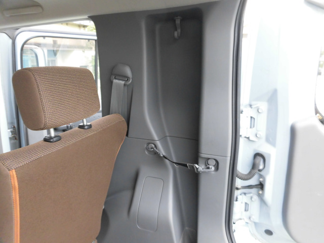 中古車 日産 キューブ 1 4 Sx 車内が広い 人気のベンチシート の中古車詳細 734km ライトブルー 福岡県 16 5万円 中古車情報 中古車検索なら 車選びドットコム 車選び Com