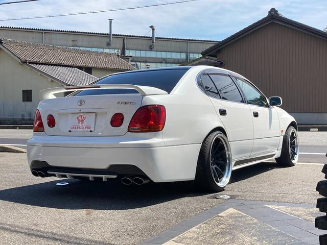 中古車 トヨタ アリスト 3 0 S300 ベルテックスエディション Accエアサス 4本出しマフラー ナビ の中古車詳細 000km パールホワイト 愛知県 148万円 中古車情報 中古車検索なら 車選びドットコム 車選び Com