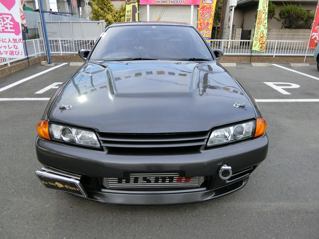 中古車 日産 スカイラインGT-R 2.6 4WD 5MTターボ 600馬力 フル