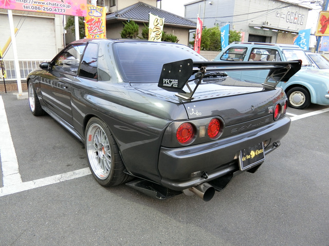 中古車 日産 スカイラインGT-R 2.6 4WD 5MTターボ 600馬力 フル