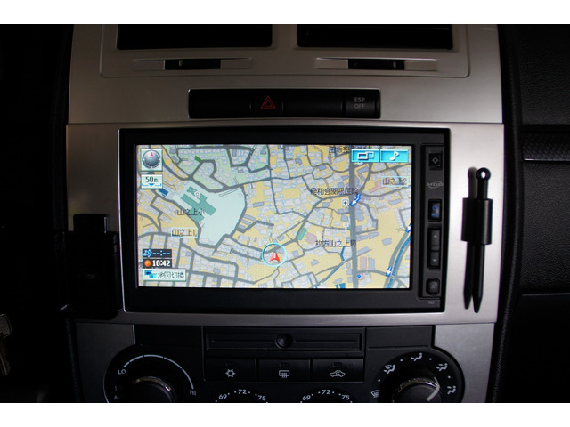 中古車 ダッジ チャージャー Srt8 ディーラー車 ナビ Etc バックカメラ の中古車詳細 800km シルバー 大阪府 254 8万円 中古車情報 中古車検索なら 車選びドットコム 車選び Com