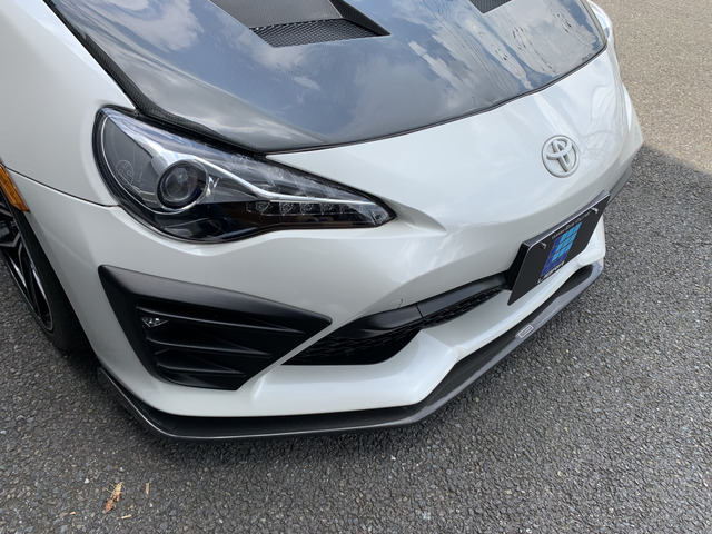 中古車 トヨタ 86 2 0 Gt トヨタ86ファイナルコネクションデモカー の中古車詳細 18 000km パールホワイト 東京都 269万円 中古車情報 中古車検索なら 車選びドットコム 車選び Com