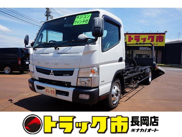 中古車 三菱ふそう キャンター 3 0 ワイド 超ロング 全低床 ディーゼル 3t キャリアカー 車載専用車 の中古車詳細 14 454km ホワイト 新潟県 528万円 中古車情報 中古車検索なら 車選びドットコム 車選び Com