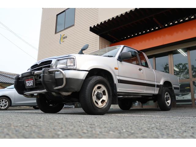 中古車 マツダ プロシード 2 6 キャブプラス 4wd 純正グリルガード Sステップアジャスタ の中古車詳細 168 000km シルバー 山口県 148万円 中古車情報 中古車検索なら 車選びドットコム 車選び Com