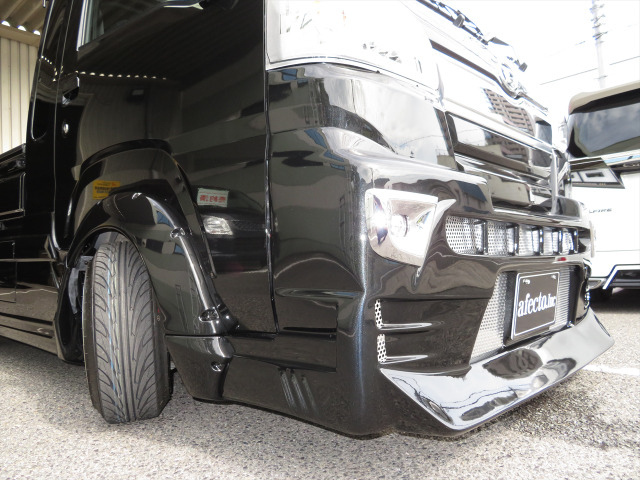 中古車 ダイハツ ハイゼットトラック ジャンボ Saiiit ハロースペシャルビリキーノ仕様小型貨物 の中古車詳細 21 006km ブラック 岡山県 198万円 中古車情報 中古車検索なら 車選びドットコム 車選び Com