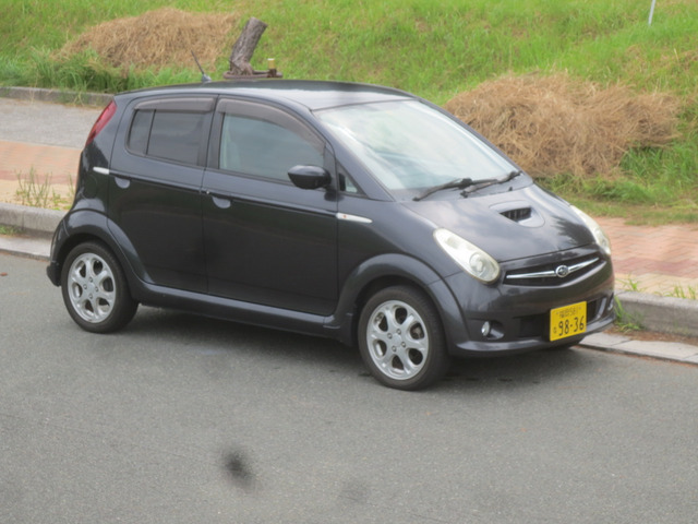 中古車 スバル R2 タイプs スーパーチャージャー の中古車詳細 184 300km ブラック 福岡県 19 8万円 中古車情報 中古車検索なら 車選びドットコム 車選び Com