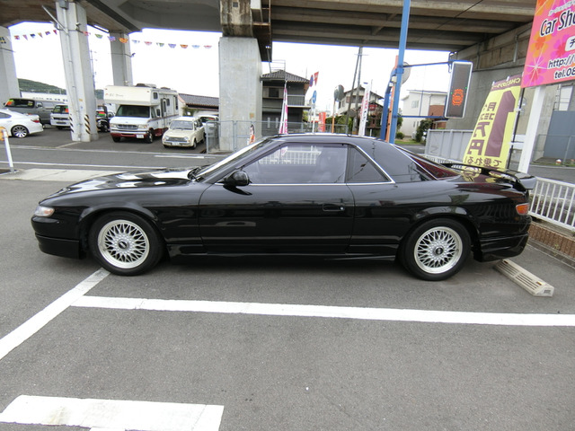 中古車 ユーノス ユーノスコスモ 13bロータリーターボ タイプsx 1オーナー 後期モデル ターボ エアロ の中古車詳細 57 000km ブラック 岡山県 233万円 中古車情報 中古車検索なら 車選びドットコム 車選び Com