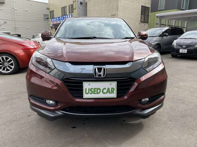 中古車 ホンダ ヴェゼル 1 5 ハイブリッド X 4wd オートクルーズ バックカメラ パドルシフト の中古車詳細 57 000km ワインレッド 北海道 149 8万円 中古車情報 中古車検索なら 車選びドットコム 車選び Com