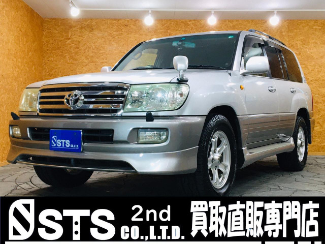 中古車 トヨタ ランドクルーザー100 4 7 Vxリミテッド 60thスペシャルエディション 4wd 限定車 1ナンバー 純正ナビ 社外aw の中古車詳細 81 841km シルバー 埼玉県 224 8万円 中古車情報 中古車検索なら 車選びドットコム 車選び Com