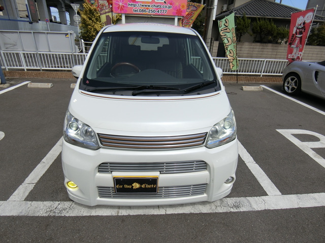 中古車 ダイハツ ムーヴカスタム X 外品エアロ 外品16aw ローダウン の中古車詳細 103 000km パール 岡山県 35万円 中古車情報 中古車検索なら 車選びドットコム 車選び Com