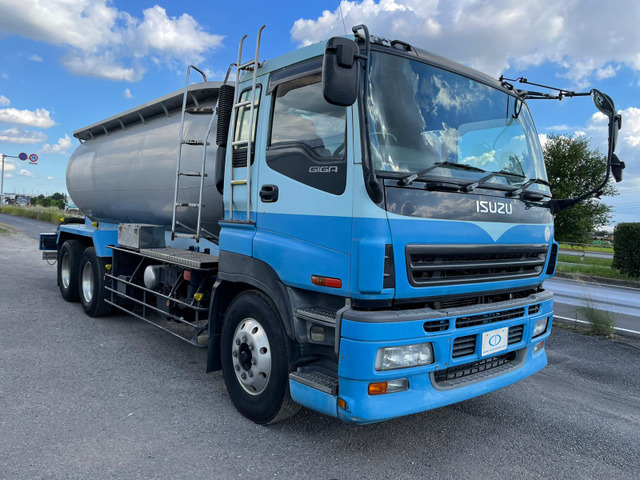 中古車 いすゞ ギガ 粉粒体運搬車 積載12t いすゞ Www Geminicorp Be