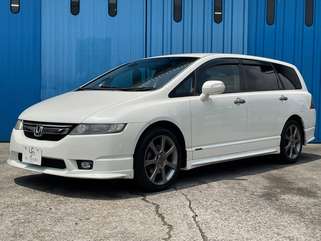 中古車 ホンダ オデッセイ 2 4 アブソルート の中古車詳細 97 814km パールホワイト 愛知県 18 7万円 中古車情報 中古車検索なら 車選びドットコム 車選び Com