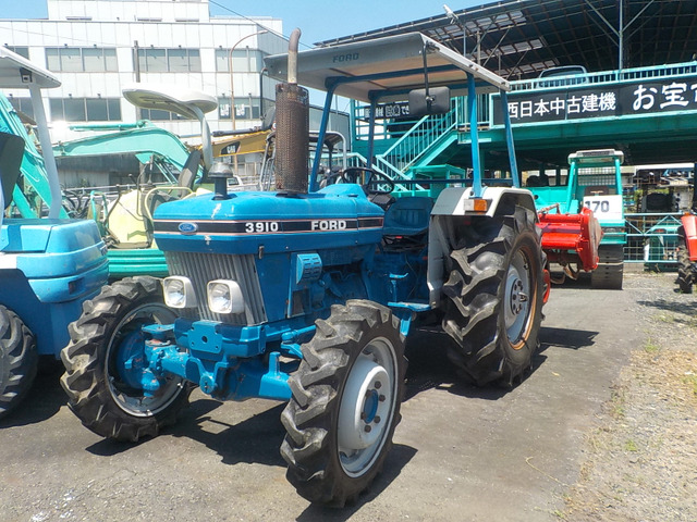 中古車 その他 その他 岡山発 フォード トラクター 3910 の中古車詳細 ブルー 岡山県 130万円 中古車情報 中古 車検索なら 車選びドットコム 車選び Com