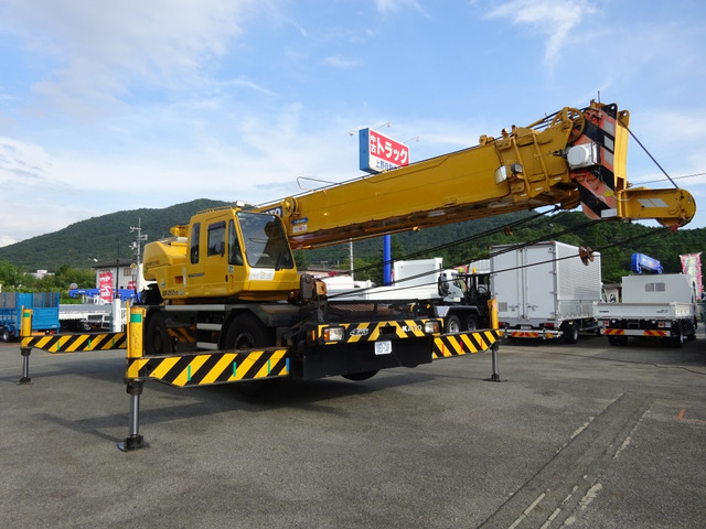 中古車 その他 Kato カトウ 25t ラフタークレーン の中古車詳細 81 000km イエロー 兵庫県 価格応談 中古車情報 中古車 検索なら 車選びドットコム 車選び Com