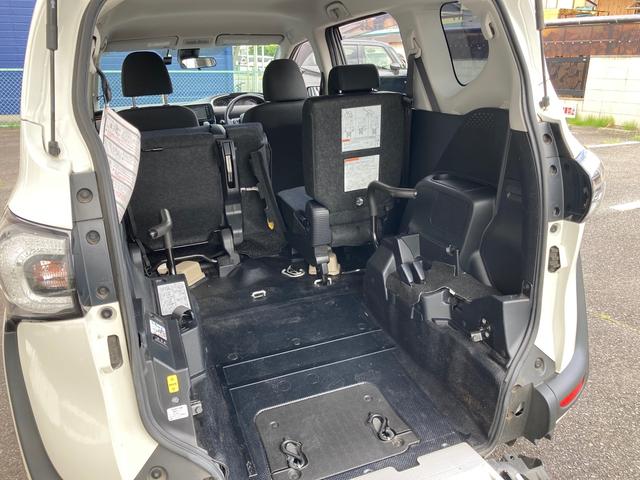 中古車 トヨタ シエンタ X 福祉車両 車いす仕様車 タイプ1衝突軽減ブレーキ ドラレコ 車いすスロープ の中古車詳細 72 000km ホワイト 愛知県 110 8万円 中古車情報 中古車検索なら 車選びドットコム 車選び Com