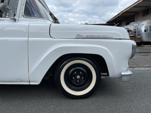 中古車 フォード F 100 国内新規登録 の中古車詳細 ホワイト 静岡県 363万円 中古車情報 中古車検索なら 車選びドットコム 車 選び Com