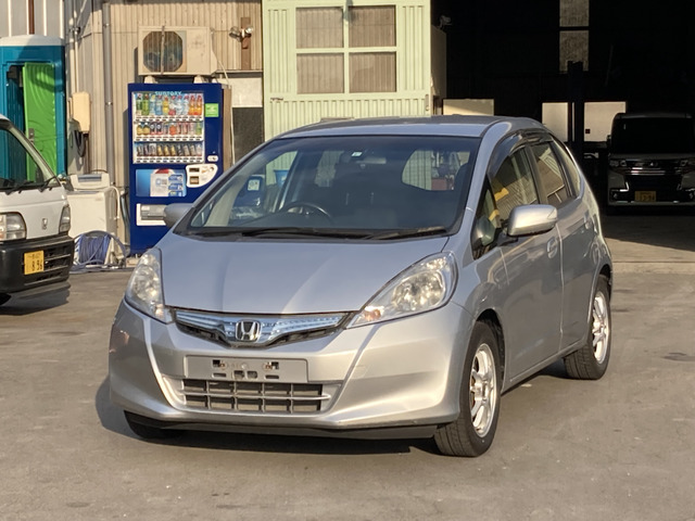 中古車 ホンダ フィットハイブリッド Etc Bカメラ ヒートシーター の中古車詳細 86 000km シルバー 愛知県 万円 中古車情報 中古車検索なら 車選びドットコム 車選び Com