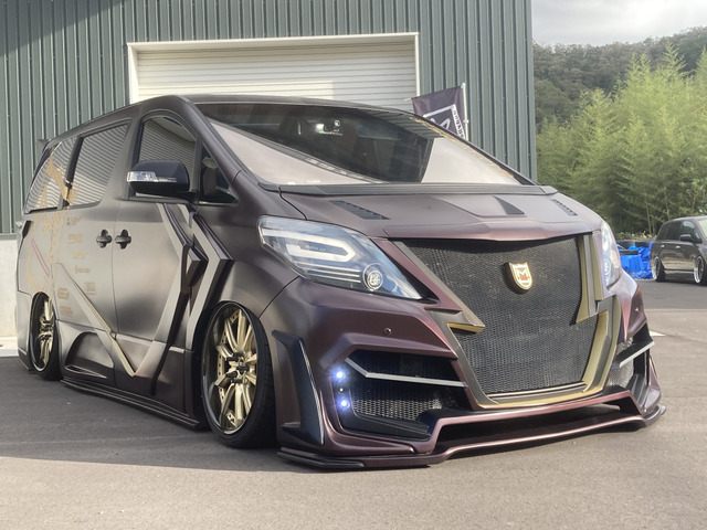 中古車 トヨタ アルファード 3 5 350s Cパッケージ エアサス スーパーチャージャー の中古車詳細 53 100km マッドダークブラウン 兵庫県 230万円 中古車情報 中古車検索なら 車選びドットコム 車選び Com