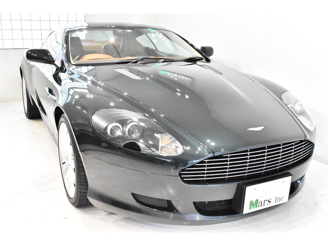 中古車 アストンマーティン Db9 5 9 正規d車 有償カラー 赤キャリ シートh の中古車詳細 11 000km ギリーズグリーン 東京都 750万円 中古車情報 中古車検索なら 車選びドットコム 車選び Com
