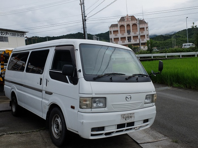 中古車 マツダ ボンゴブローニイバン Gl ディーゼル Nox Pm適合 5d の中古車詳細 92 000km ホワイト 徳島県 55万円 中古車情報 中古車検索なら 車選びドットコム 車選び Com
