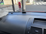 在庫車輌は店頭以外にも離れた場所にて保管している場合もございます。また整備工場や板金工場にある場合もございます。ご来店の際には一度お電話にてお問い合わせください。