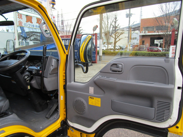 偉大な 中古車 いすゞ エルフ 3 0 ダブルキャブ フラットロー1 4t 超低床wキャブ アームpg 荷台鉄板 Www Ampselectric Com