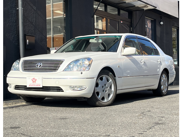 中古車 トヨタ セルシオ 4 3 B仕様 Erバージョン の中古車詳細 7 5km パールホワイト 愛知県 158万円 中古車情報 中古車検索なら 車選びドットコム 車選び Com