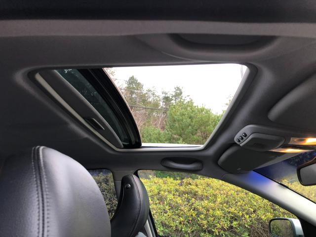 中古車 ボルボ S60 2 4 サンルーフ 黒革シート シートヒータ の中古車詳細 35 000km シルバー 兵庫県 29万円 中古車 情報 中古車検索なら 車選びドットコム 車選び Com 中古車 ボルボ S60 2 4 サンルーフ 黒革シート シートヒータ の中古車詳細 35 000km シルバー 兵庫県 29万円 中古車 情報 中古車検索なら 車選びドットコム 車選び Com