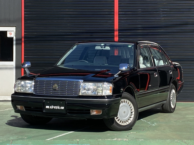 中古車 トヨタ クラウンセダン 2 0 スーパーデラックス 元行政機関公用車 1オーナー Fミラー の中古車詳細 64 000km ブラック 静岡県 66万円 中古車情報 中古車検索なら 車選びドットコム 車選び Com