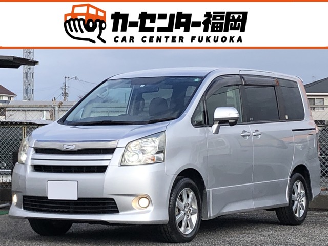 中古車 トヨタ ノア 2 0 Si 禁煙車 後席モニタ バックカメラ Tv の中古車詳細 96 000km シルバー 福岡県 49 8万円 中古車情報 中古車検索なら 車選びドットコム 車選び Com