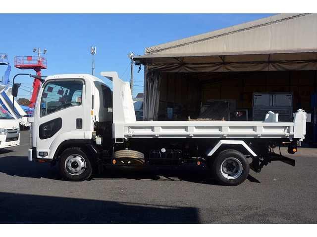 中古車 いすゞ フォワード ダンプ ローダーダンプ 鳥居補強 三方開 4トン の中古車詳細 79 800km ホワイト 埼玉県 568万円 中古車情報 中古車検索なら 車選びドットコム 車選び Com