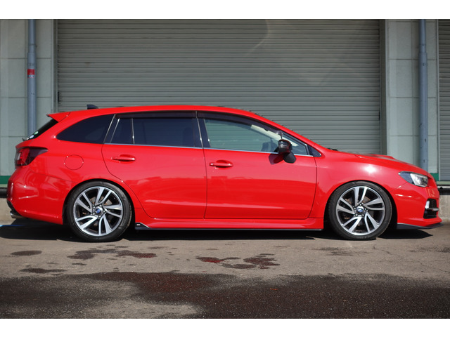 中古車 スバル レヴォーグ 1 6 Gt S アイサイト 4wd Stiスポイラー 車高調 ストラーダナビ の中古車詳細 116 863km ライトニングレッド 宮城県 98万円 中古車情報 中古車検索なら 車選びドットコム 車選び Com