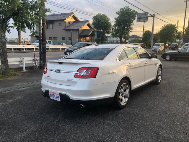 中古車 フォード トーラス Sho ツインターボ 1オーナー 12年式 の中古車詳細 96 461km パールホワイト 愛知県 168万円 中古車情報 中古車検索なら 車選びドットコム 車選び Com