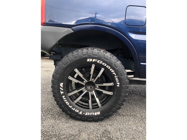 アウトレット 中古車 スズキ ジムニー 2インチup V3バンパー Www Ampselectric Com