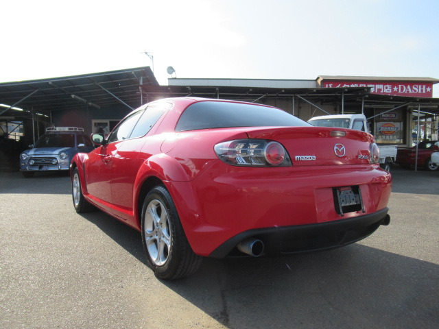 中古車 マツダ RX-8 ベースモデル 5速MT! の中古車詳細 (77,129km, レッド, 埼玉県, 99万円) |  中古車情報・中古車検索なら【車選びドットコム（車選び.com）】