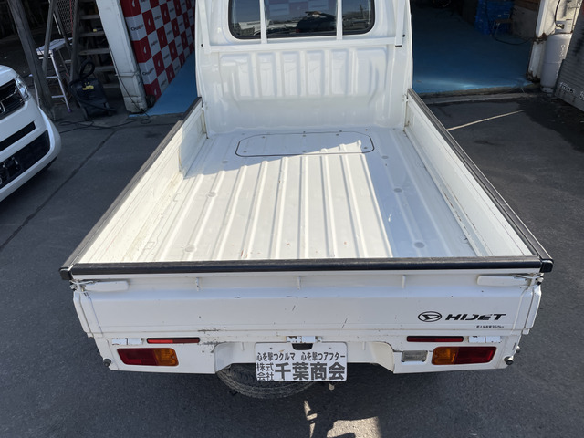 中古車 ダイハツ ハイゼットトラック スタンダード 4WD エアコン 中古車 ダイハツ ハイゼットトラック スタンダード 4WD エアコン