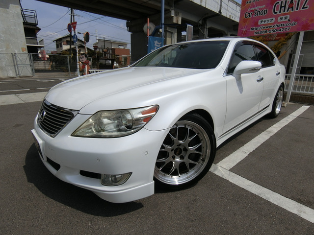 中古車 レクサス LS 460 バージョンSZ Iパッケージ 中期 エアロ