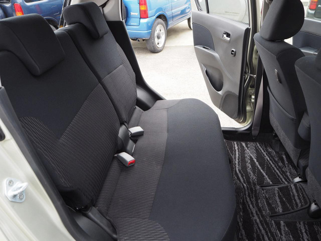 中古車 ダイハツ ミラ カスタム X 無事故 実走行 走行距離無制限保障ok の中古車詳細 100 0km ゴールド 石川県 11万円 中古車情報 中古車検索なら 車選びドットコム 車選び Com