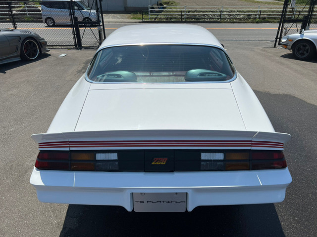 中古車 シボレー カマロ Z28 の中古車詳細 27 260km ホワイト 福岡県 530万円 中古車情報 中古車検索なら 車 選びドットコム 車選び Com